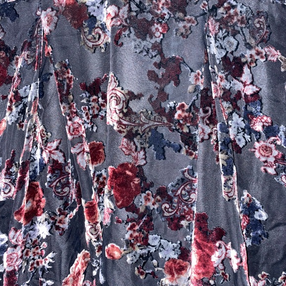 Printed High to Low Fit and Flare Dress with Tulle Bottom - Picture 2 of 5